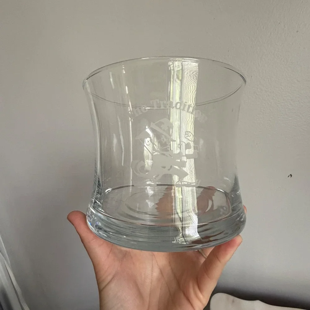 Notre Dame Fighting Irish Glass Ice Bucket Chiller & 6 Shooter Glasses Set
